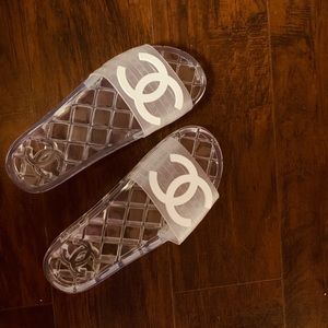 AUTHENTIC CHANEL ICONIC GLOSSY JELLY SLIDES